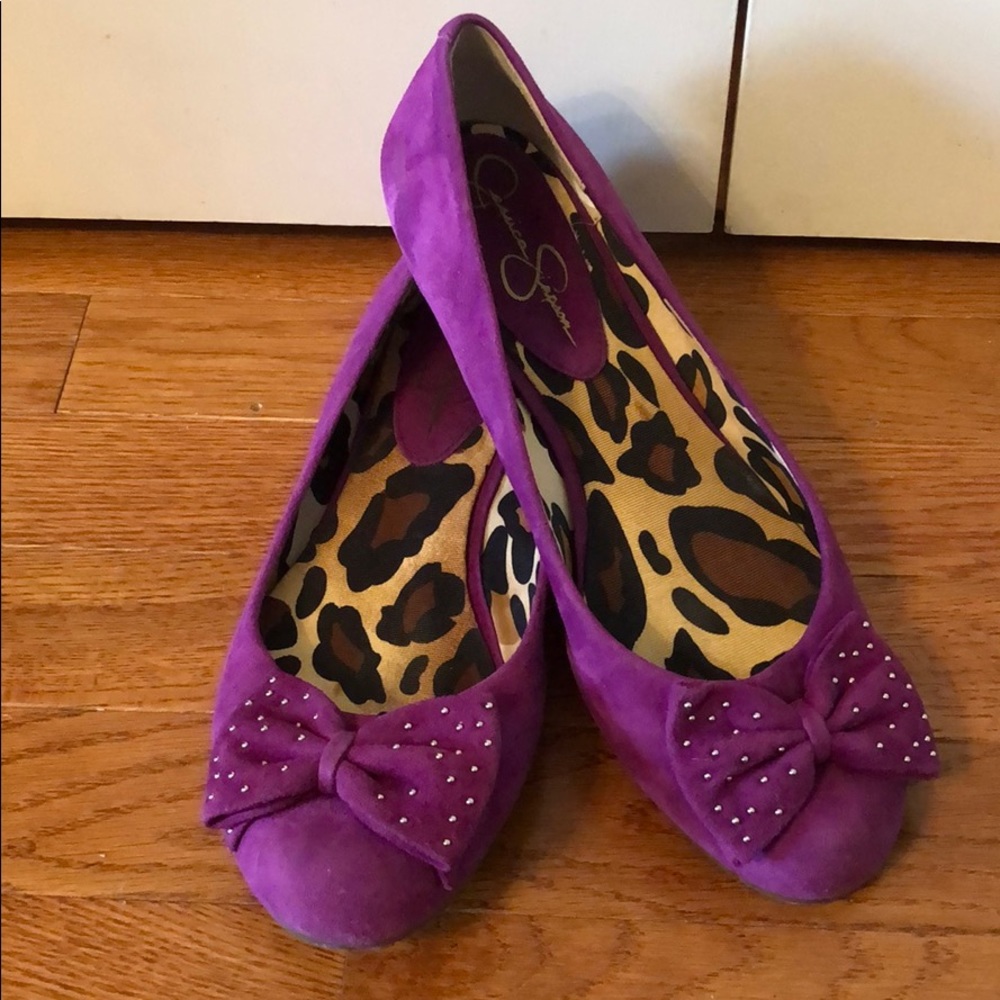 Adorable Jessica Simpson Purple Flats!!